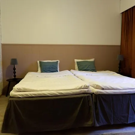 Kulkuri Hostellit Hauho Ostello *